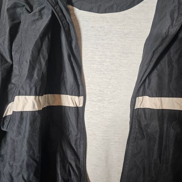 Vintage 90s windbreaker black jacket with stripe - Picture 3 of 4